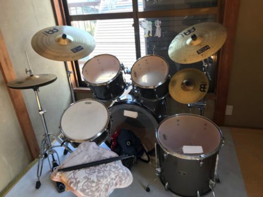 TAMAのドラムセット