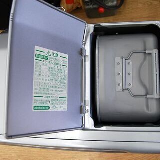 ダイニチ ブルーヒーター 2017年製 タンク容量9.0L FW-66L シルバー系