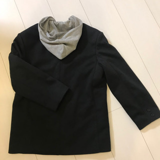 【超美品】オシャレなお子さまに👕👚  子供服  フード付  ジャケット  140cmの画像