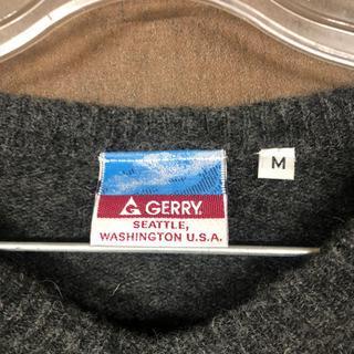 Gerry Vネックセーター グレイ M寸の画像
