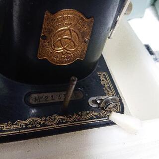sisterﾚﾄﾛﾐｼﾝ本体のみの画像