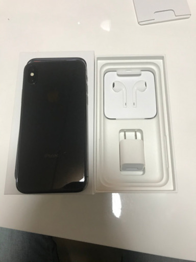 値下げしました！iPhone X 256GB SIMロック解除済　場所に寄っては届けに行きますよ。