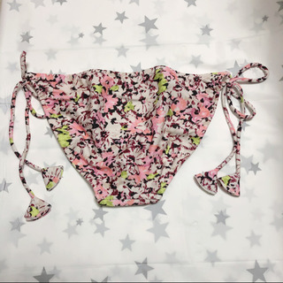【値下げ】snidel バンドゥビキニ 小花柄 ピンクの画像