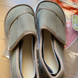 室内用　転倒予防シューズ【3L 未使用】