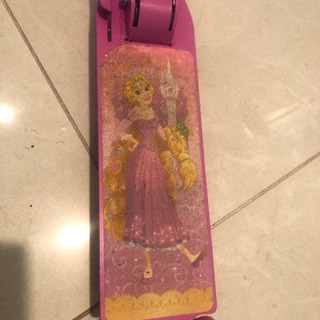 ラプンツェル　キックボードの画像