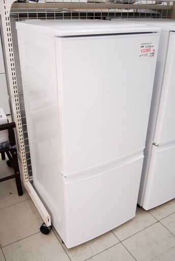 4620 SHARP シャープ ノンフロン冷凍冷蔵庫 137L SJ-D14A-W 2015年製 幅48cm 高さ112.5cm 奥行59cm 愛知県岡崎市 直接引取可