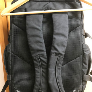 ビジネスバック　リュック　仕切りたくさんの画像