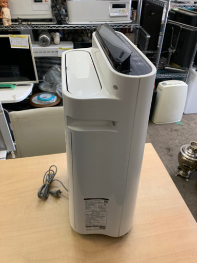 SHARP シャープ 加湿空気清浄機 KC-G50-W 2018年製 プラズマクラスター 空気清浄機