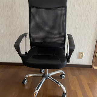 オフィスチェアの画像