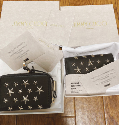 売り切れ最終値下げしました正規品ジミーチュウ小銭入れキーケース