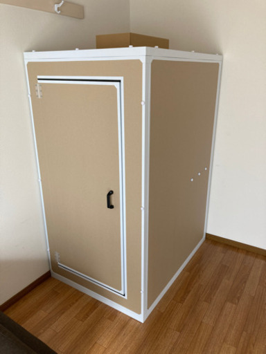 だんぼっち　三つ折りマットレスシングル、スツール付き