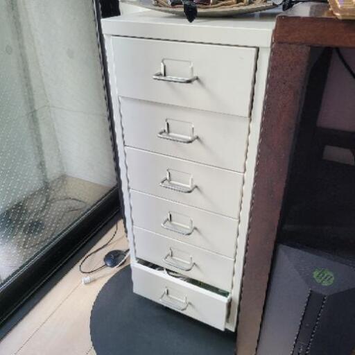 IKEA　デスク棚