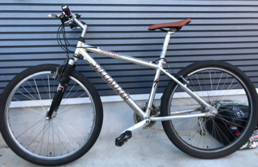 ★整備済み！中古　スペシャライズド　mtb シルバー　3×9s26インチ 