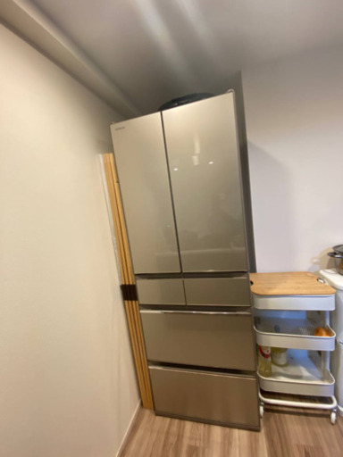 引き取り確定済み：最終価格：8万円：HITACHI 冷蔵庫