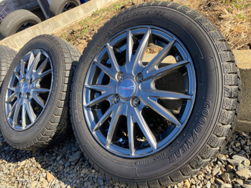 【美品です！】スタッドレスセット 155/65R14 VELVA SPORT