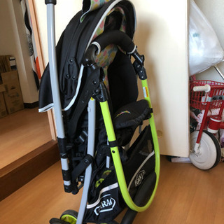 グレコ ベビーカーの画像