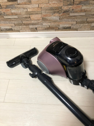 東芝　サイクロン掃除機