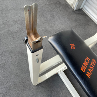 ベンチ台の画像