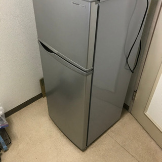SHARP 冷凍冷蔵庫　¥2000