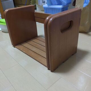 ブックスタンド