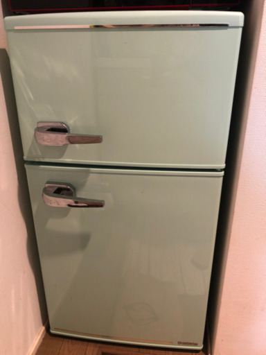 冷蔵庫　81L