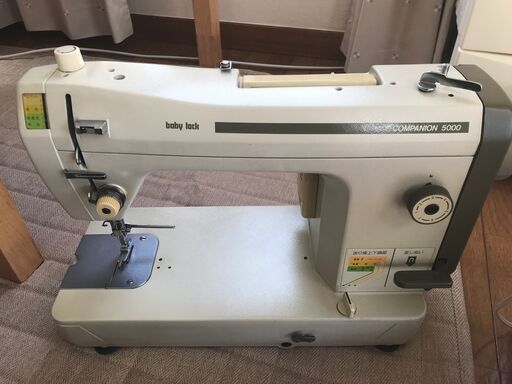 職業用直線縫いミシン