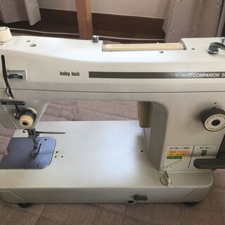職業用直線縫いミシン