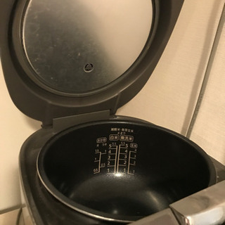 炊飯器の画像