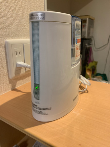 加湿器 アイリスオーヤマ 2/4までの募集