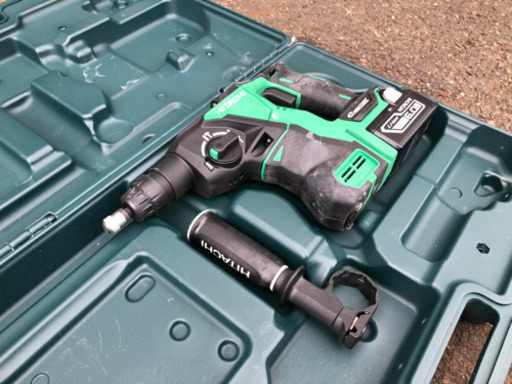 【最終値下げ】マキタ ハンマードリル DH18DBL ケース・リチウムイオン電池付き※充電器は付属しません