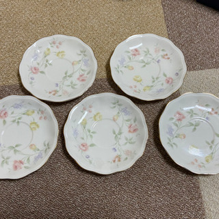 食器まとめてお譲りします。
