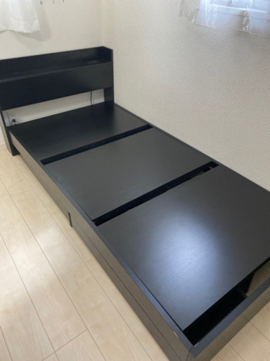 ベットフレーム amazon 黒 収納付き