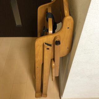 【値下げ交渉歓迎】大和屋折り畳み式ベビーハイチェア。美品ですの画像