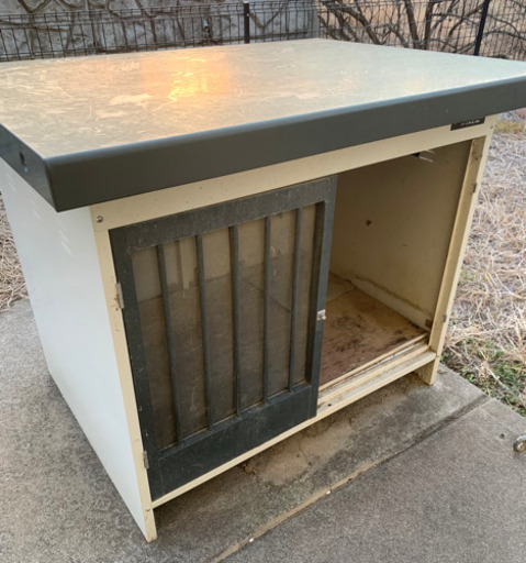 大型犬中型犬用 スチール製犬舎 屋外 犬小屋