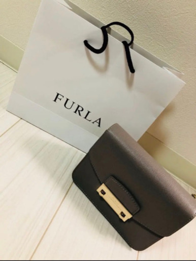 フルラ　バック