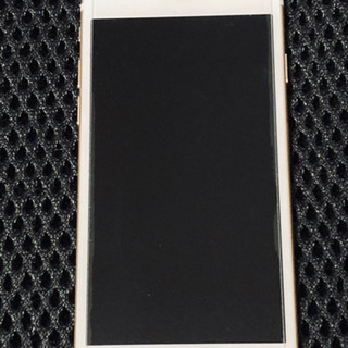 iPhone7 GOLD 128GB auSIMロック解除済み