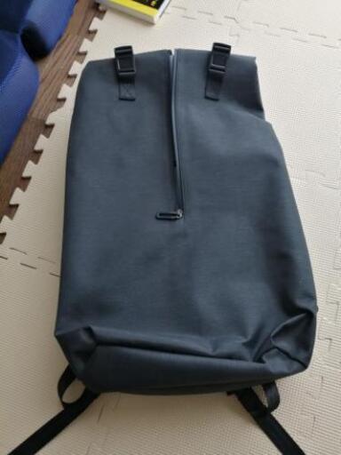 防水通学通勤バッグ（充電ポート付き）未使用品