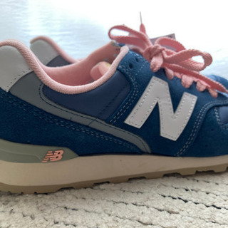 ☆新品☆処分予定！ニューバランス 996 ネイビー･ピンク 値札付きの画像