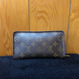 LOUIS VUITTONモノグラム長財布