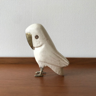 鳥の置き物・オブジェ、ガラスのペーパーウェイトの画像