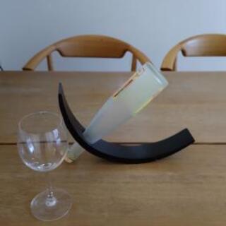 木製ワインボトルホルダーの画像