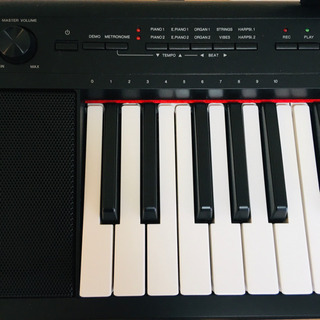 美品】ヤマハ 電子ピアノ キーボード 「piaggero（ピアジェーロ）」NP