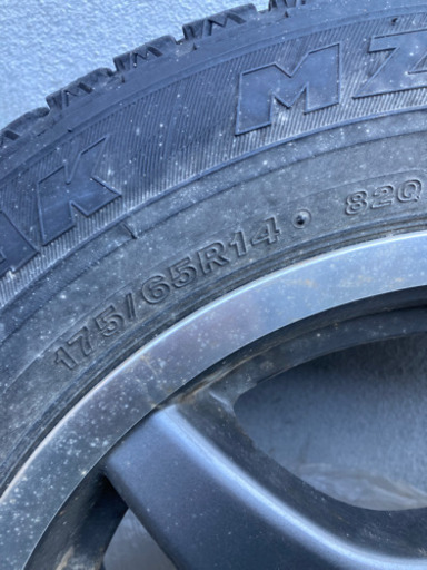冬タイヤ　夏タイヤ　8本セット　175/65R14