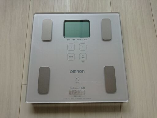 オムロン　体重体組成計　HBF-215F　Karada Scan 215F