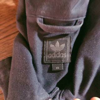 メンズ XS adidas ジャケットの画像