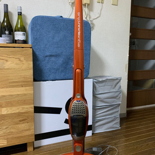 スティッククリーナー　コードレス掃除機　