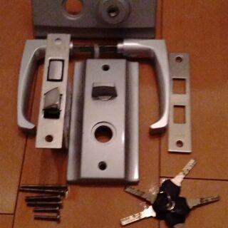 miwa製 錠前+ドアノブ一式 (キー5本付き)