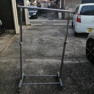 ★美品★パイプハンガー