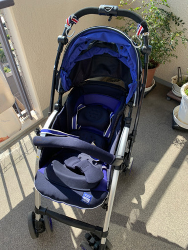 美品　コンビ　ベビーカー