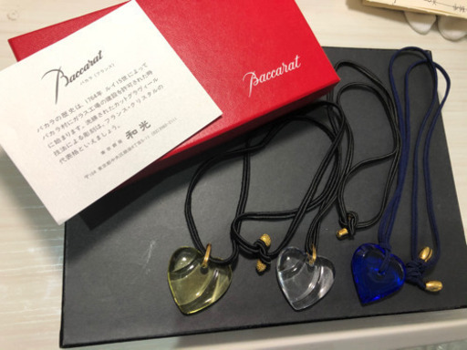 バカラ　クリスタルネックレス